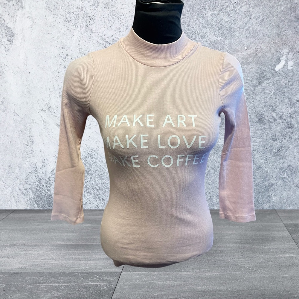 Daydream Nation Mock neck pullover. NWT